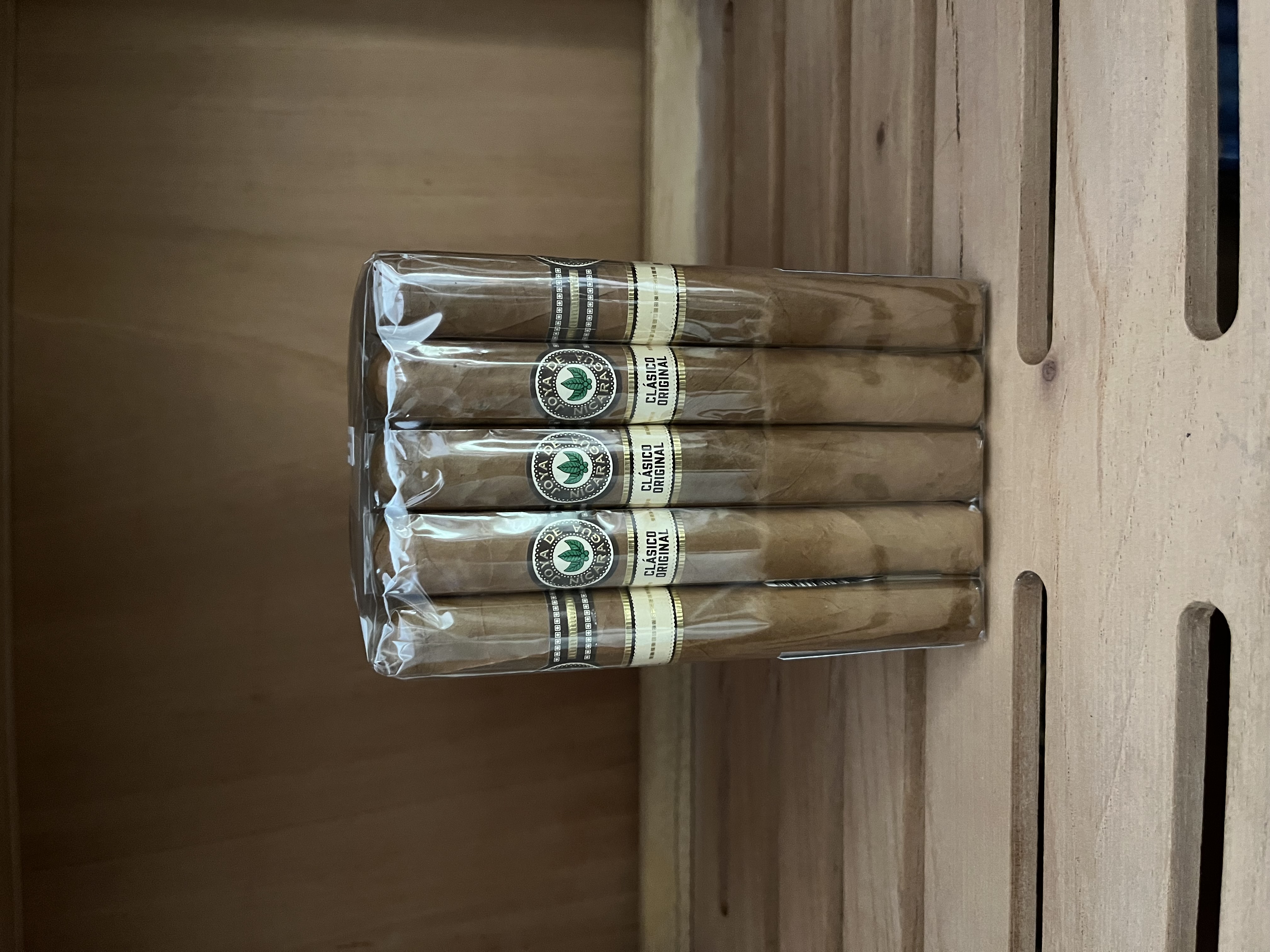 CLASICO TORO 6 X 50  - M25